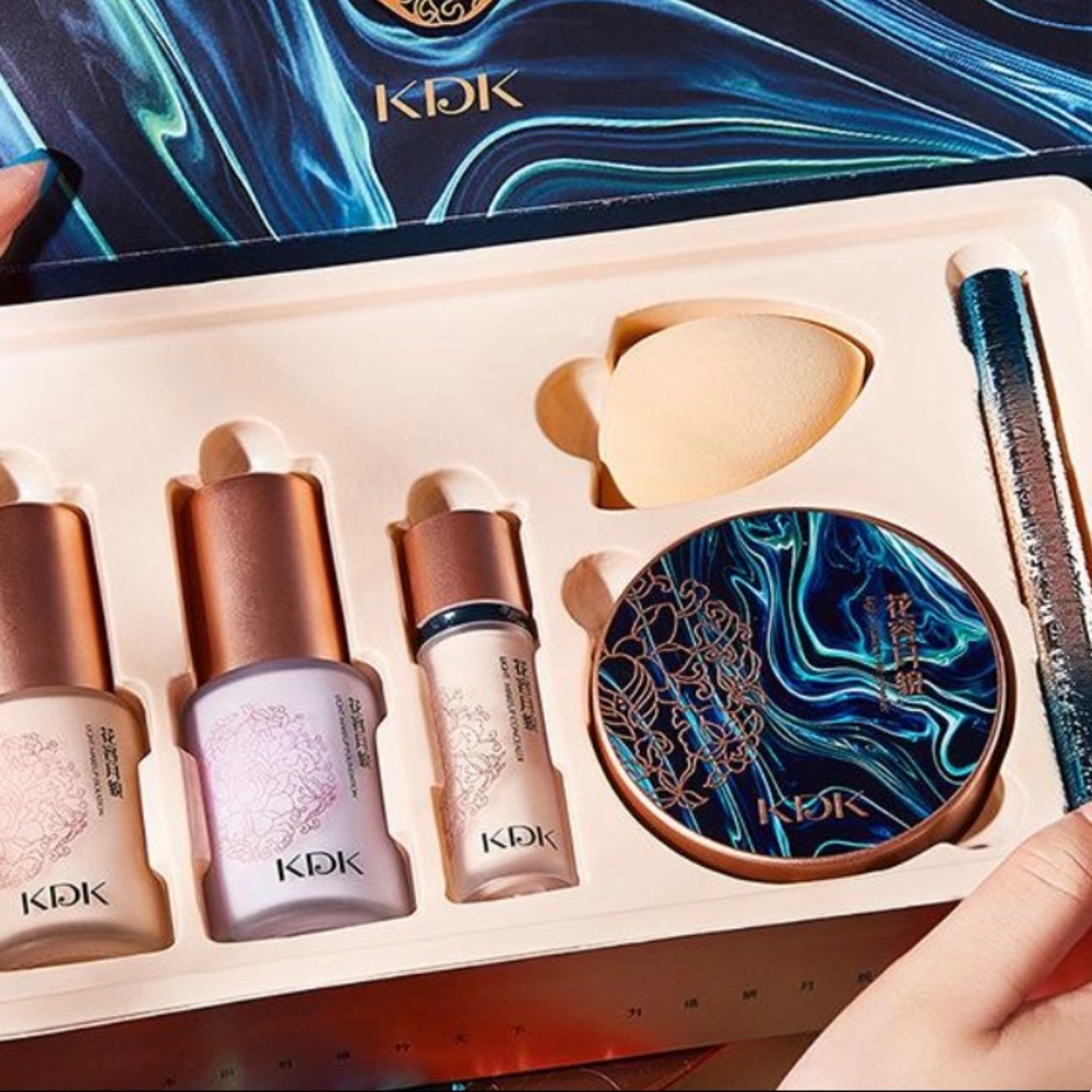 Foundation set